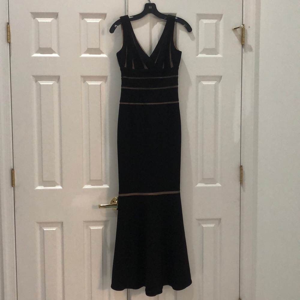 NWOT Cache Black gown with mesh and tan lining